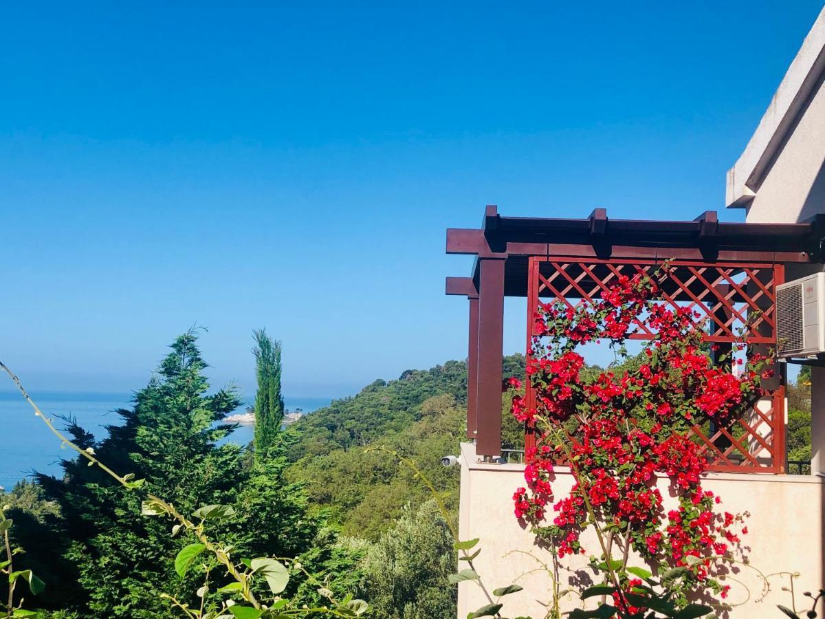 Bay View Apartments Petrovac Kültér fotó