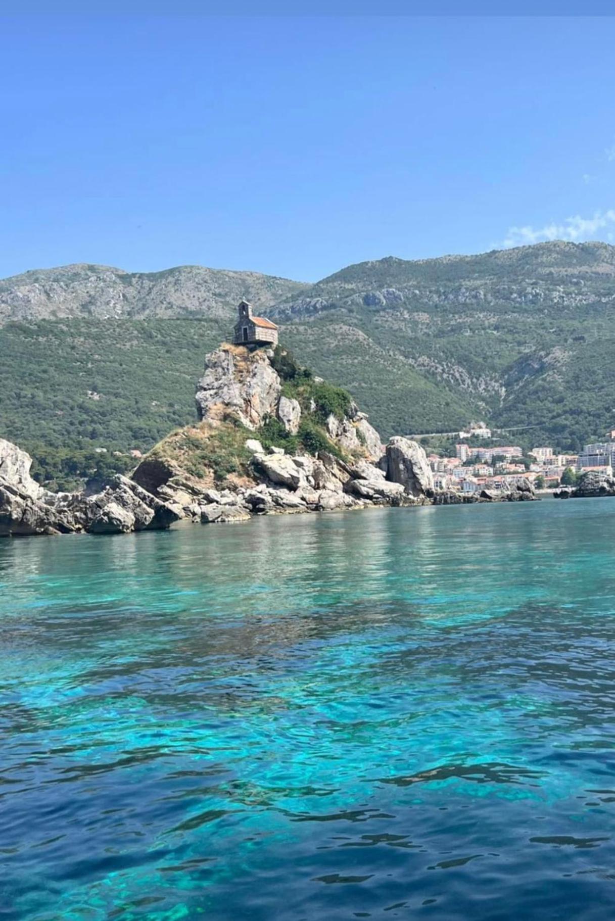 Bay View Apartments Petrovac Kültér fotó
