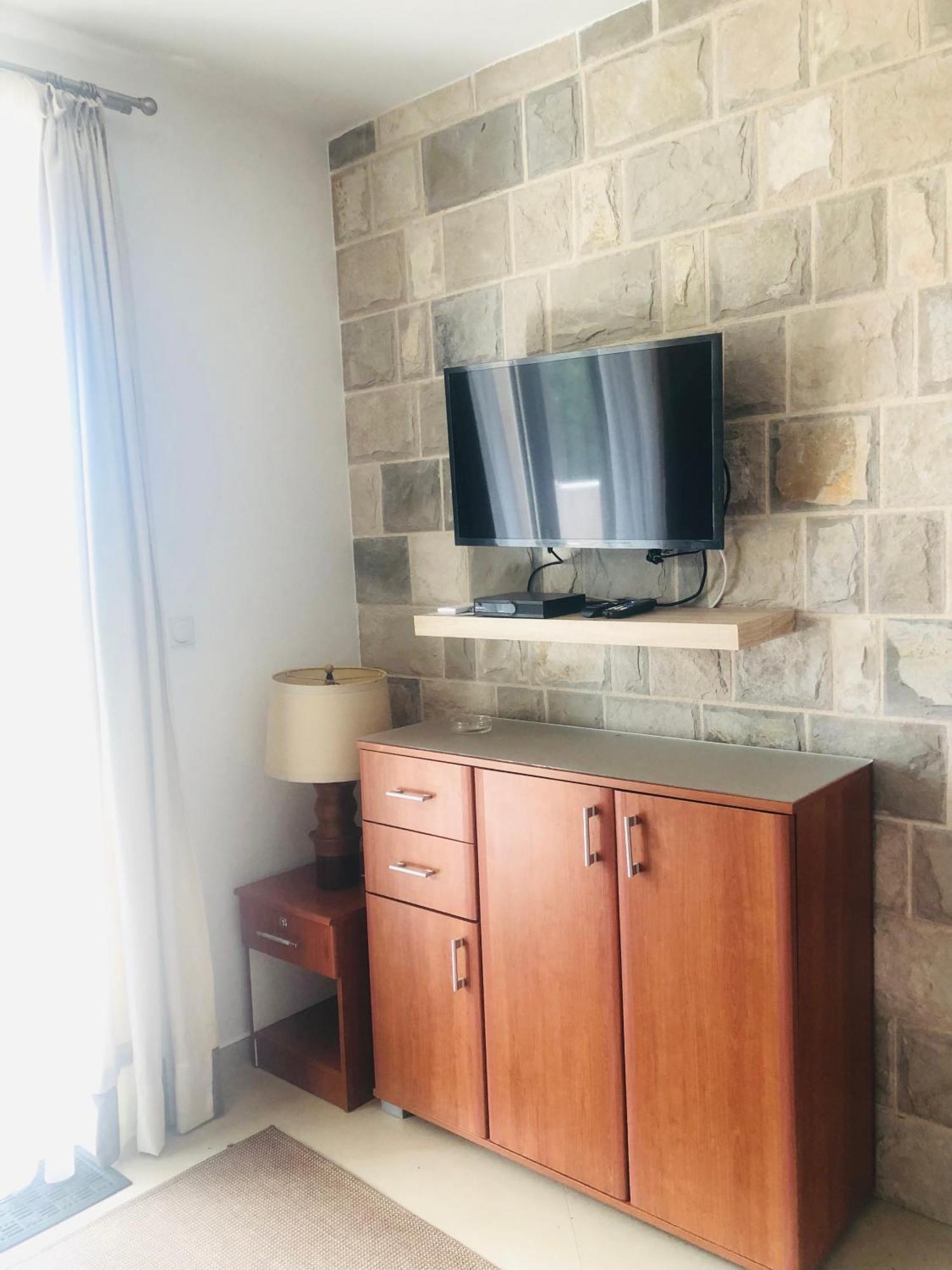 Bay View Apartments Petrovac Szoba fotó
