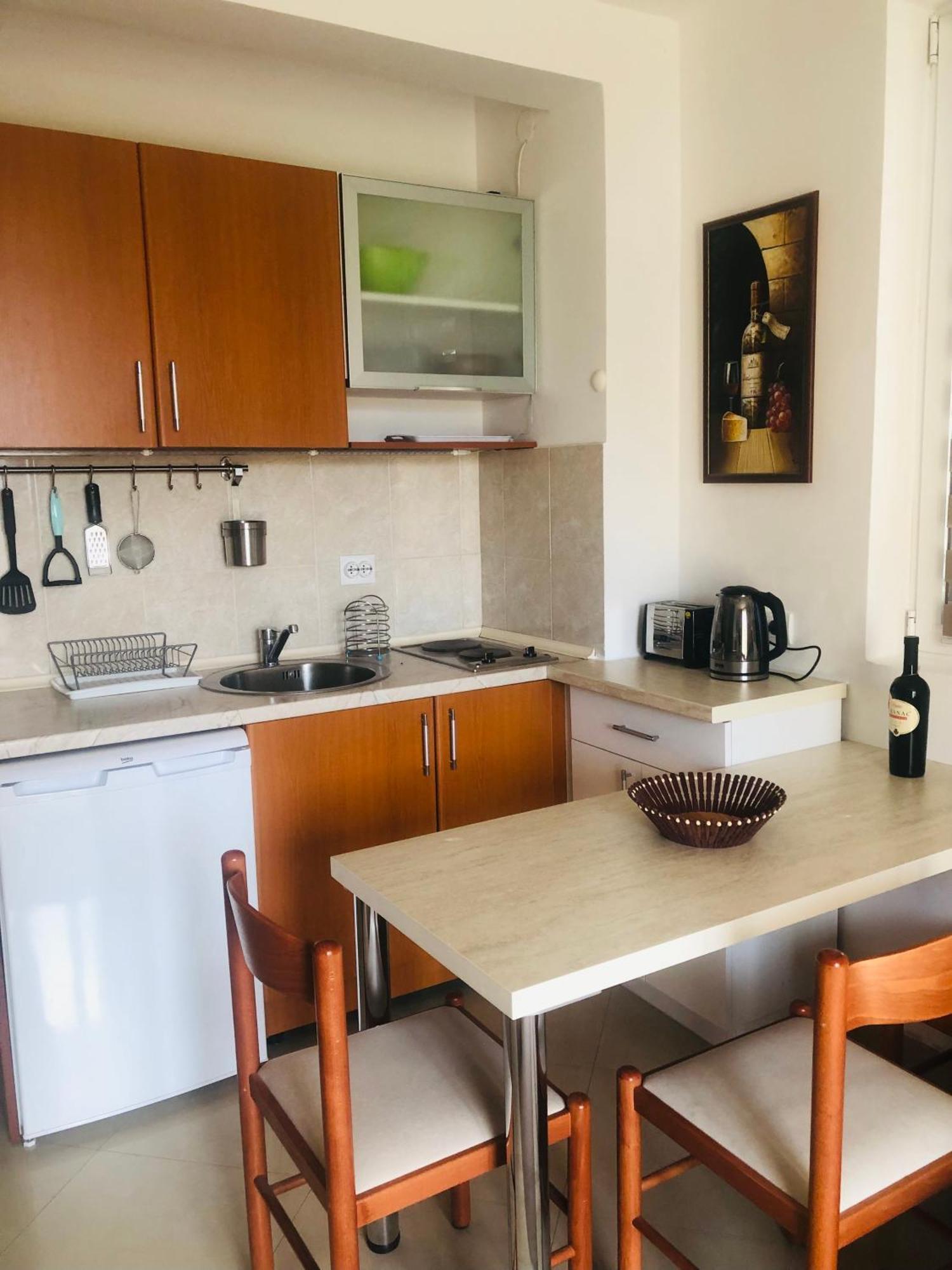 Bay View Apartments Petrovac Kültér fotó