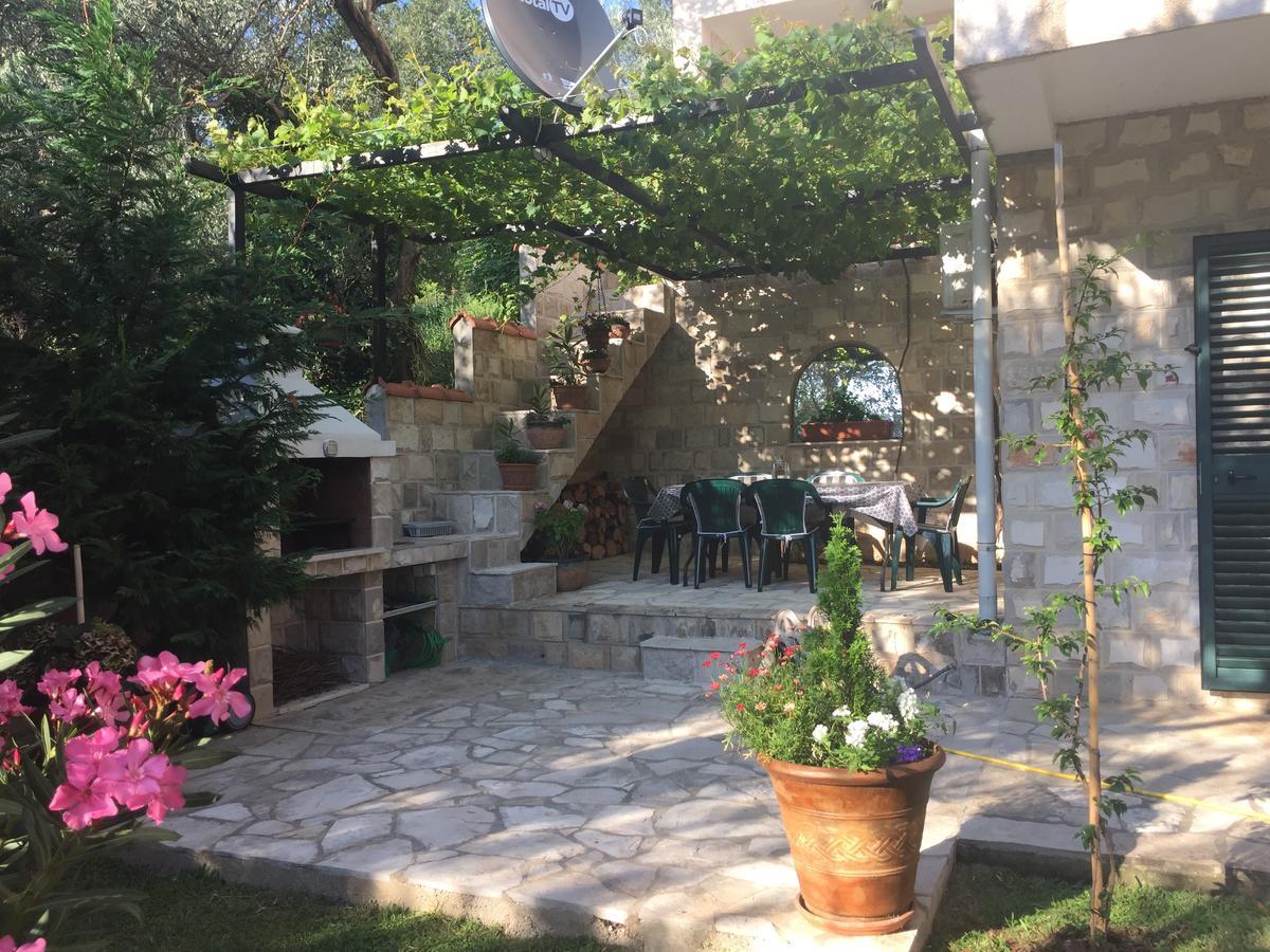 Bay View Apartments Petrovac Kültér fotó